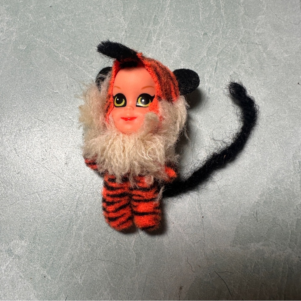Vintage Liddle Kiddles Tiny Tiger Animiddle Miniature Doll 1960s - Picture 1 of 4